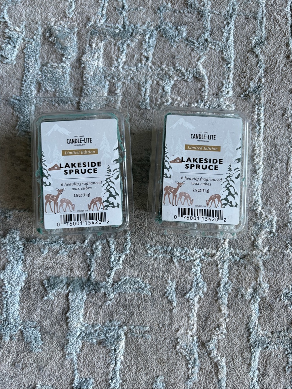 Lakeside Spruce Wax Melt Cubes - Green (Set of 2)